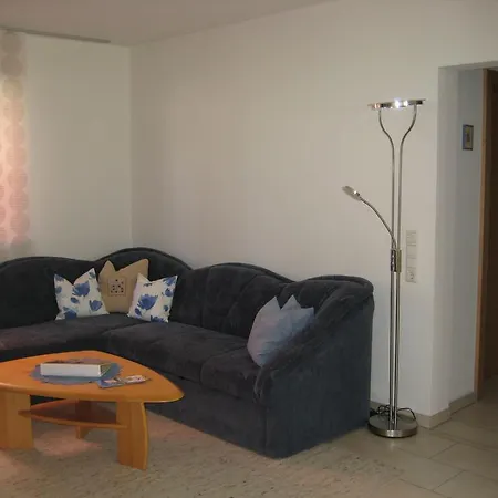Ferienwohnung Anna شقة